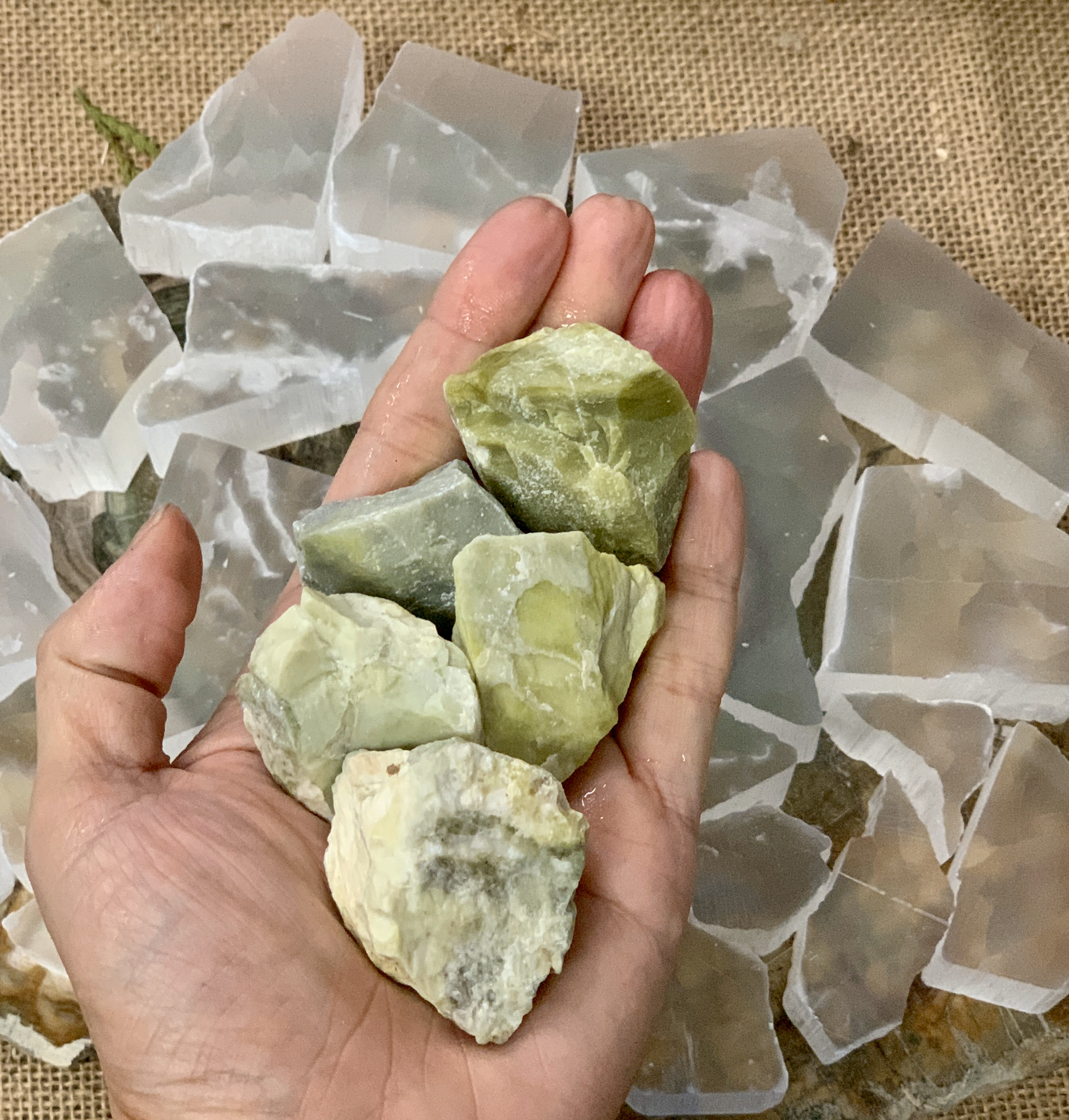 Serpentine, New Jade, Natural
