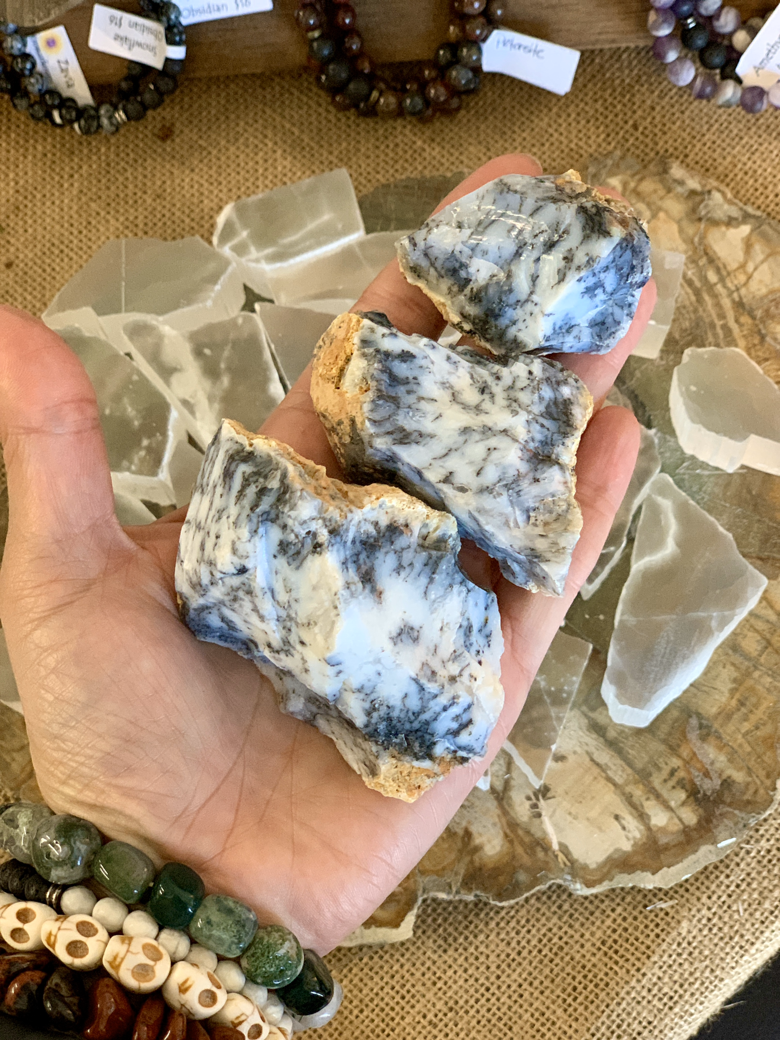 Opal, Dendritic White, Natural