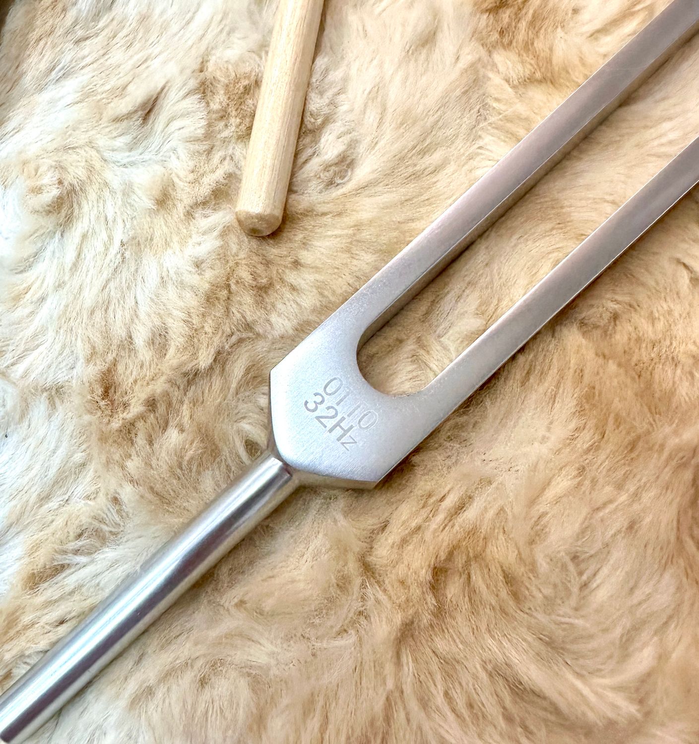 Otto 32 Hz  Tuning Fork