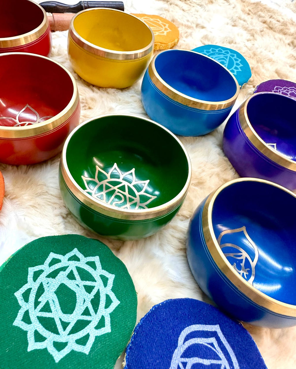 7-Chakra Beginner's Tibetan Singing Bowl Set