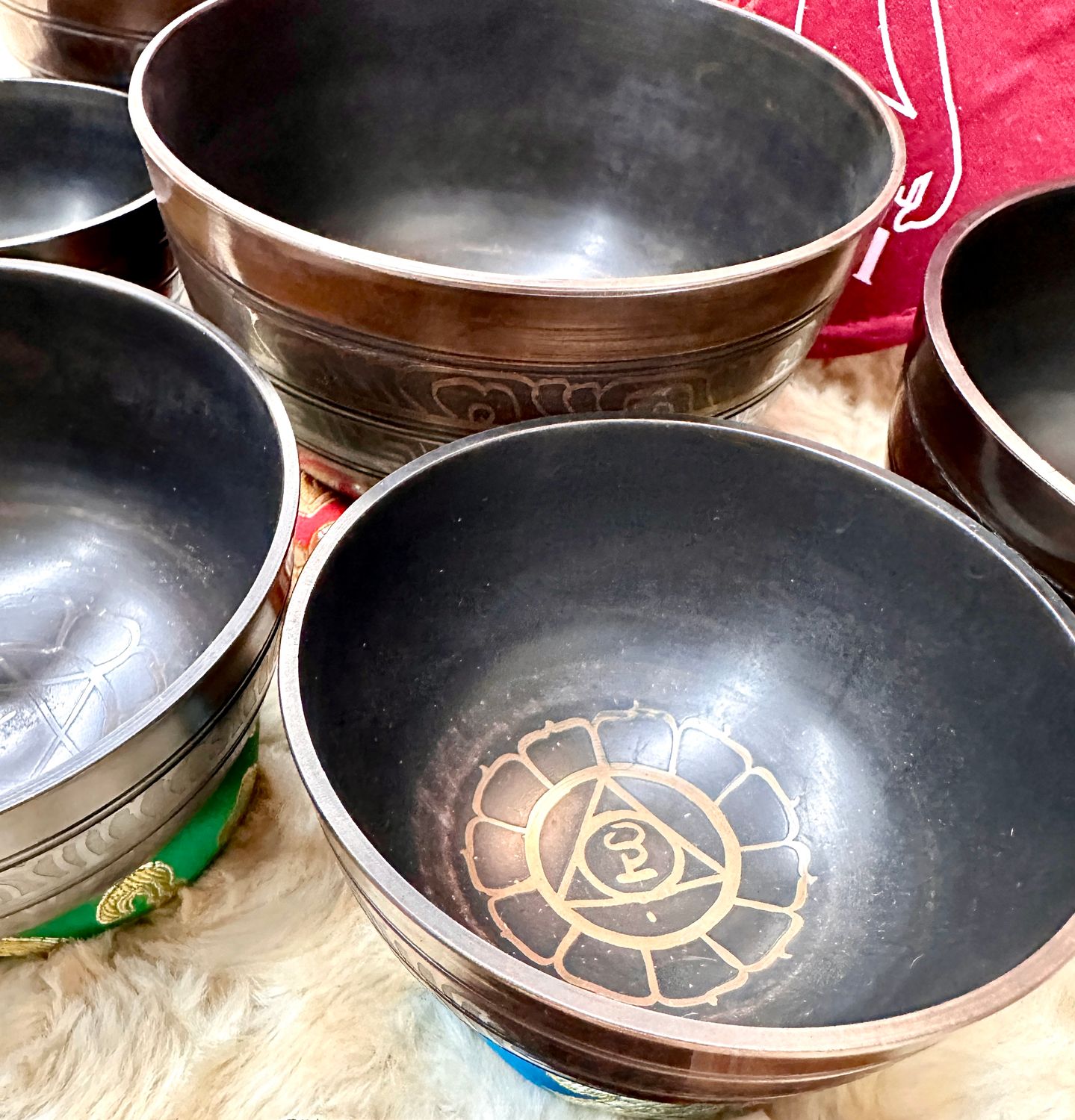 7 Chakras Tibetan Singing Bowl Set