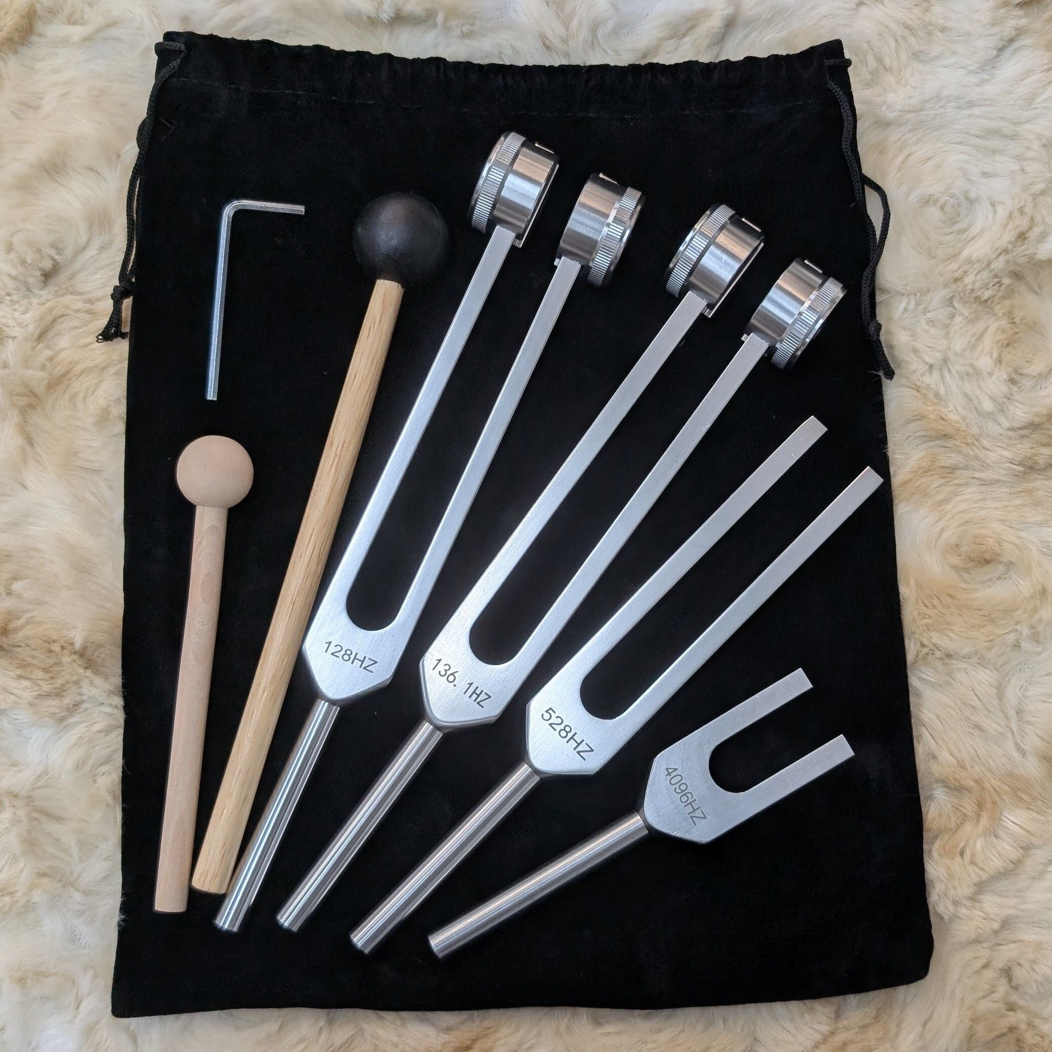 4-Piece Tuning Fork Set (4096C, MI 528, 128 C, OM 136.1)