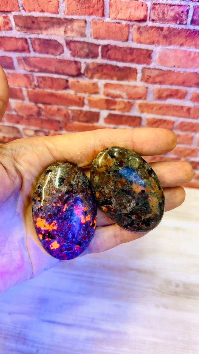 Yooperlite (Sodalite-Rich Syenite) Palm Stones