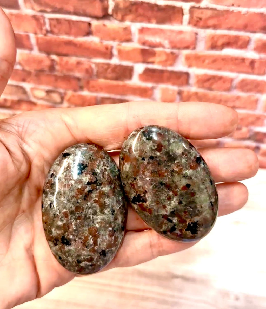 Yooperlite (Sodalite-Rich Syenite) Palm Stones
